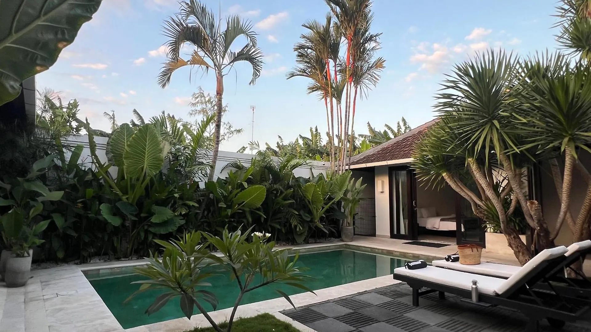 The Mia Bali Villa Kerobokan  0*, Kerobokan (Bali) Indonesia