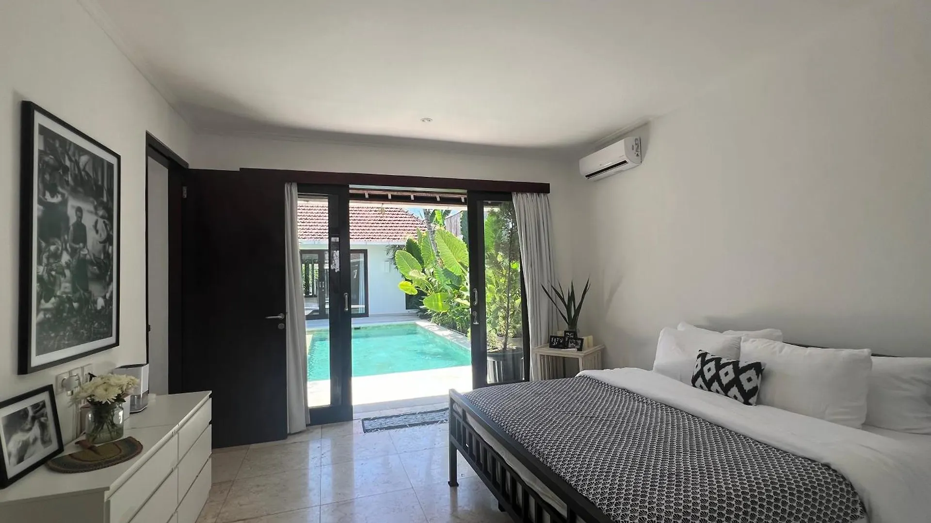 The Mia Bali Villa Kerobokan  0*, Kerobokan (Bali) Indonesia